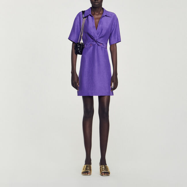 Kurzes Kleid mit Hemdkragen