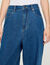 Weite Jeans mit Strassbesatz