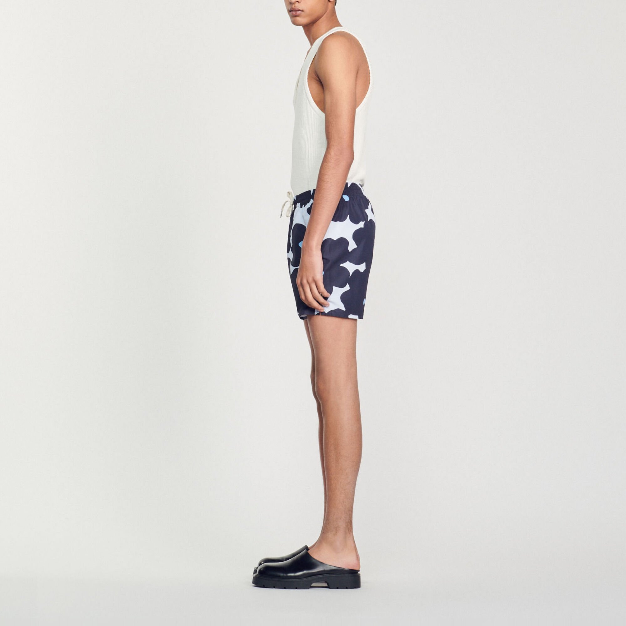 Badehose mit Blumen