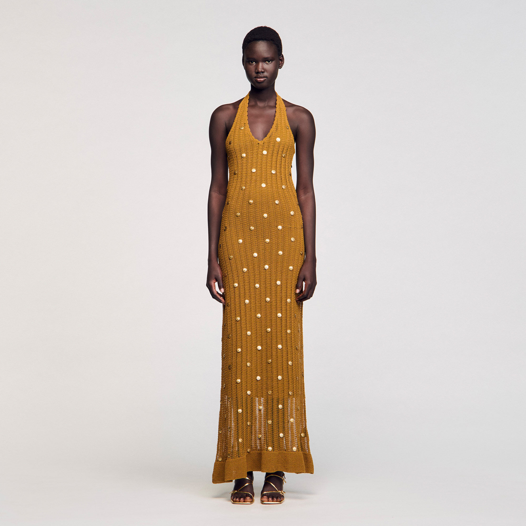 Langes Strickkleid mit Quasten