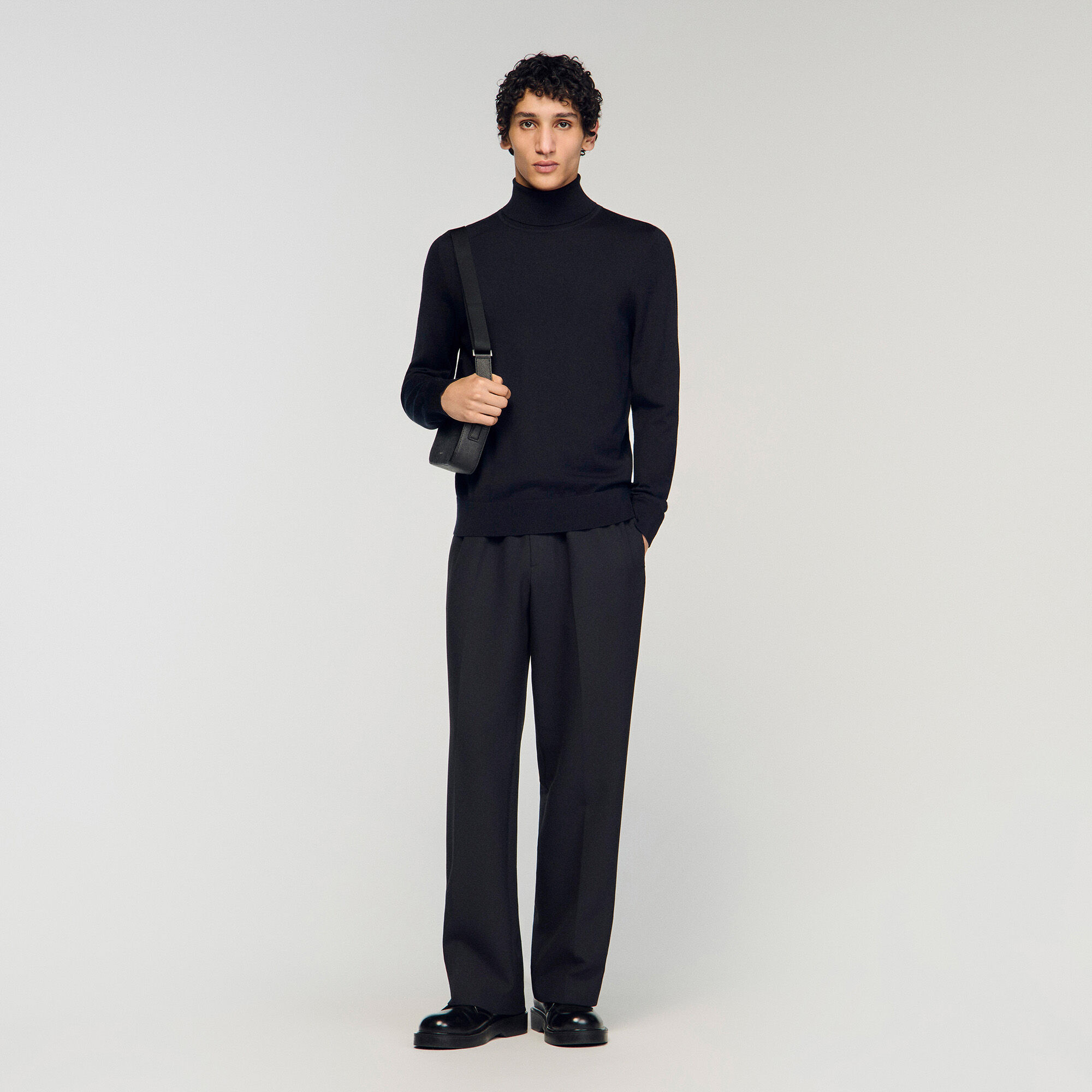 Rollkragenpullover aus Wolle