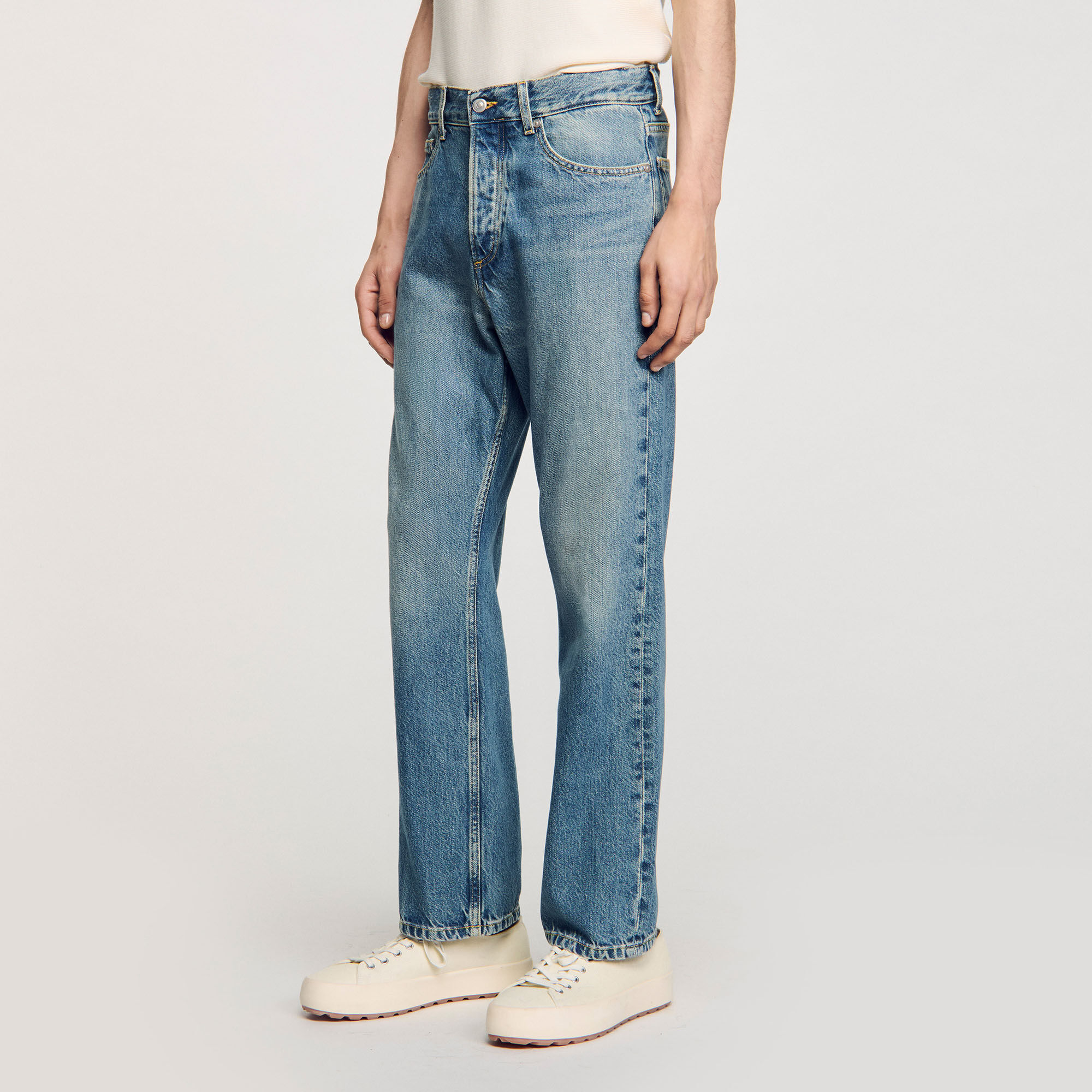 Loose-Fit-Jeans