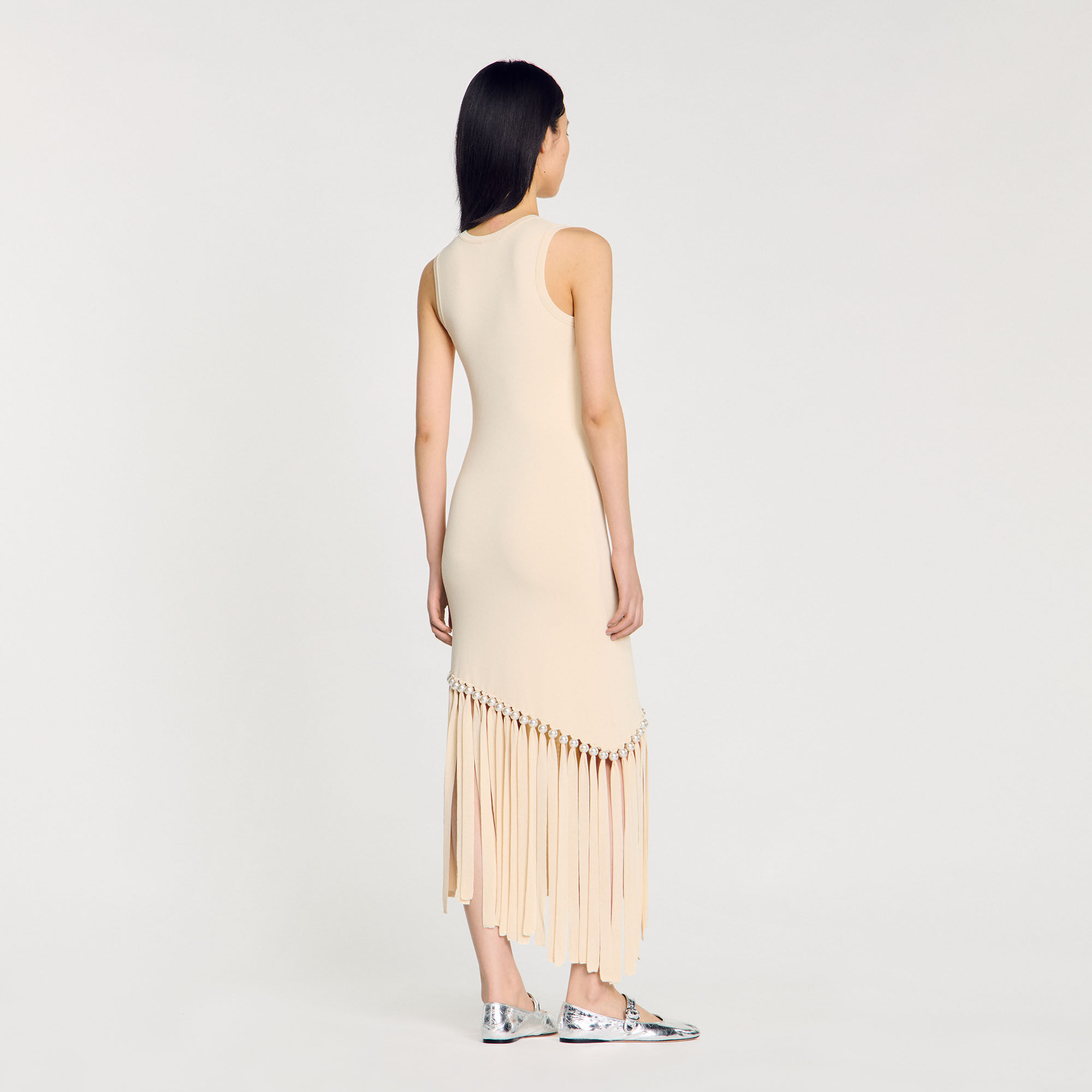 Strickkleid mit Fransen und Perlen