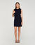 Kurzes Kleid mit Cut-Outs