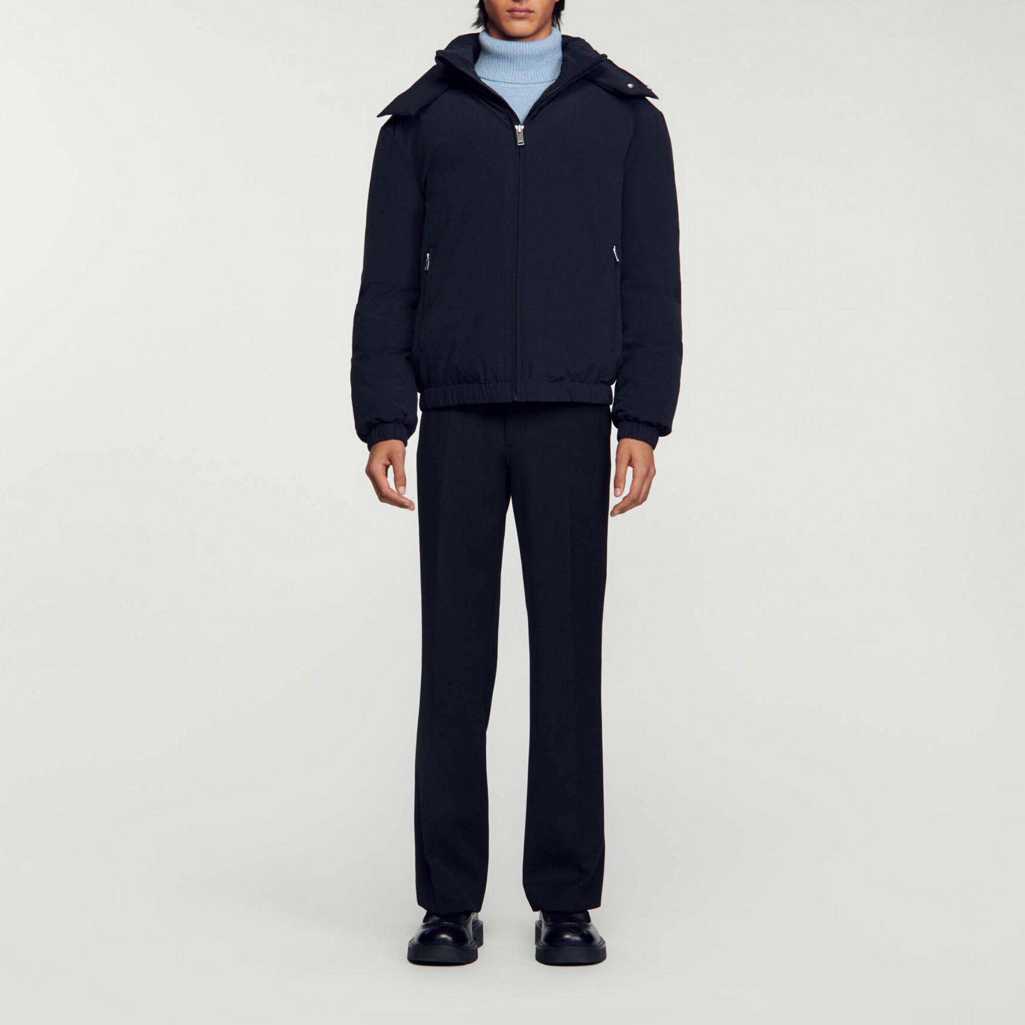 Daunenjacke mit Kapuze