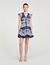 Kurzes Kleid mit Bandana-Print