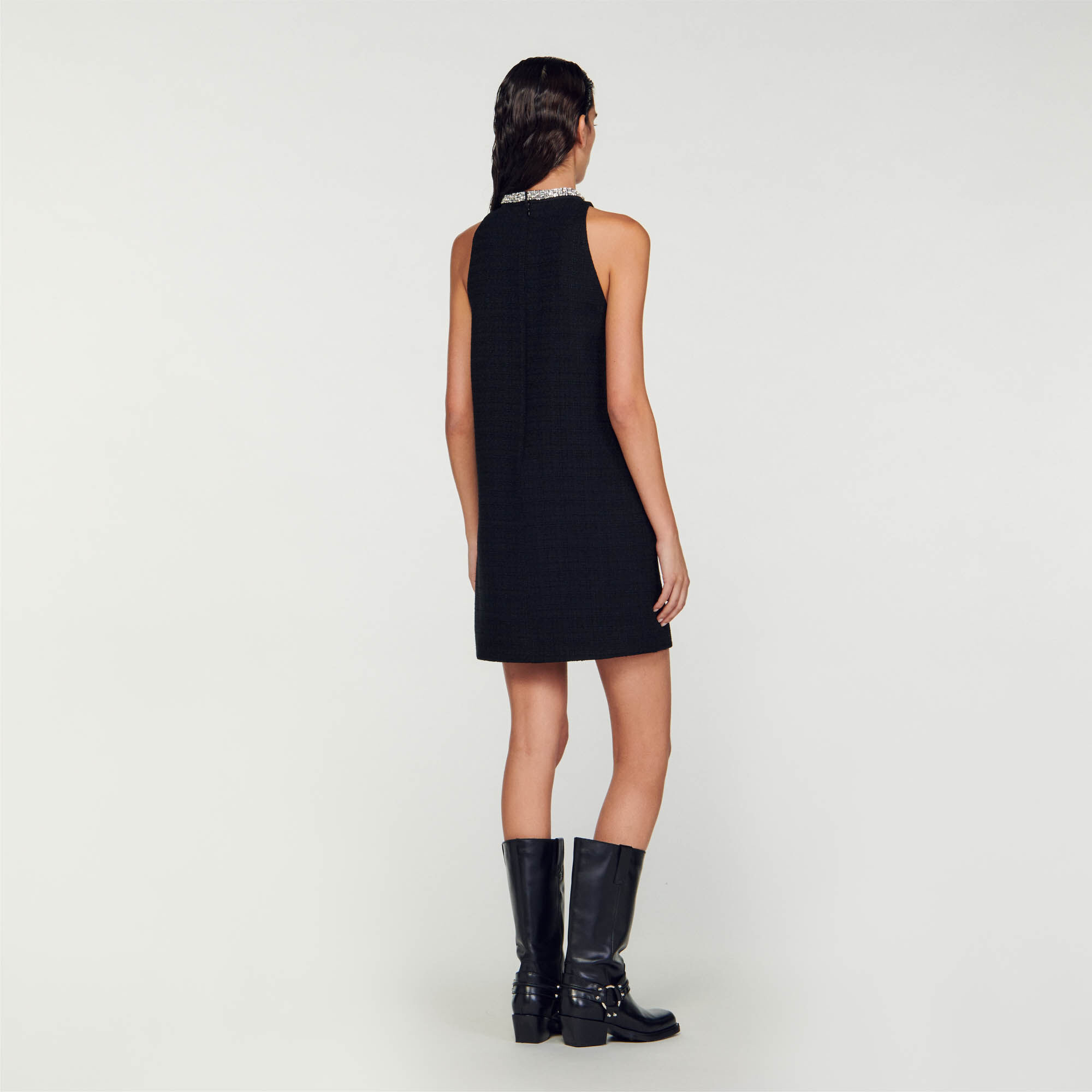 Kleid mit Schmuckkragen