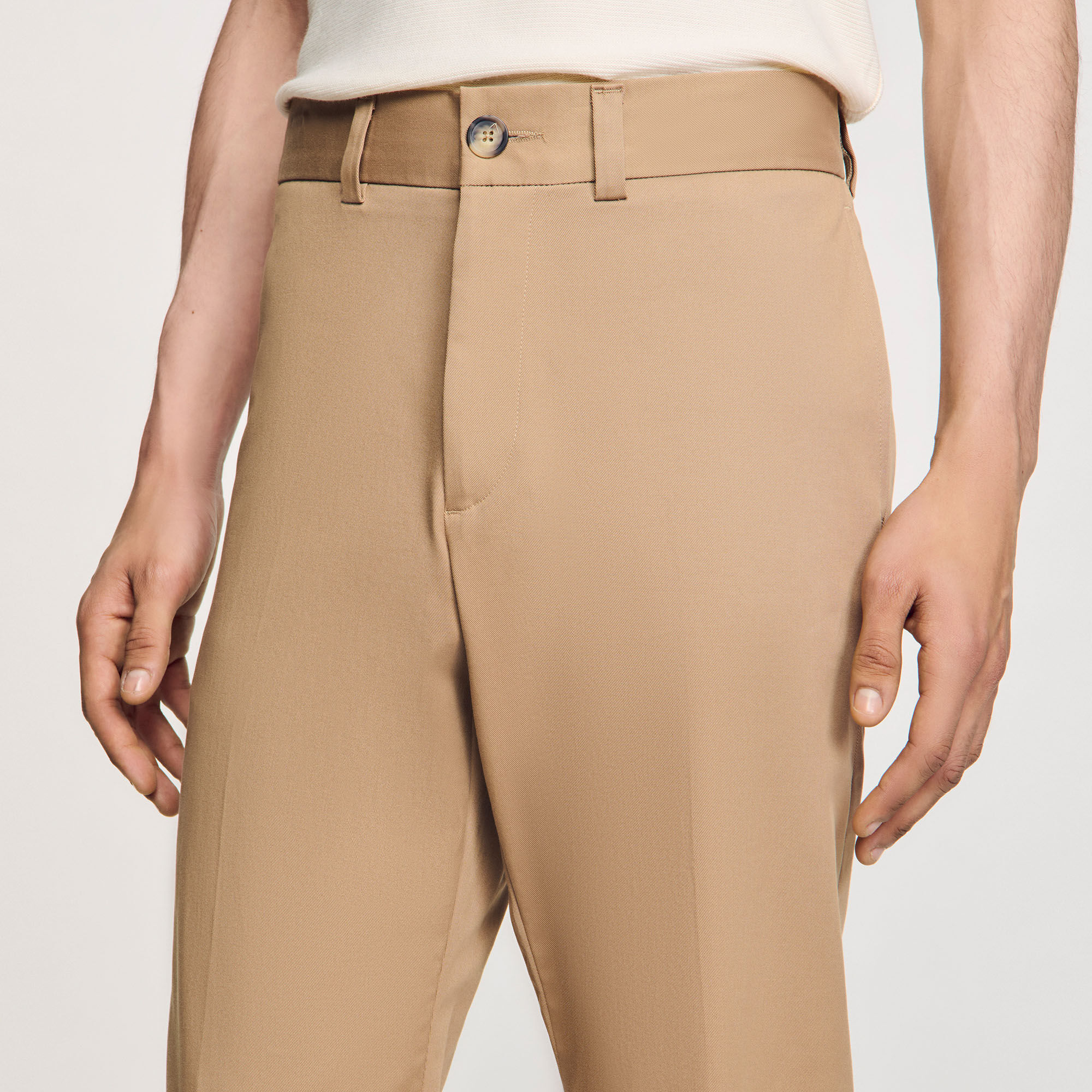 Gerade geschnittene Chinohose