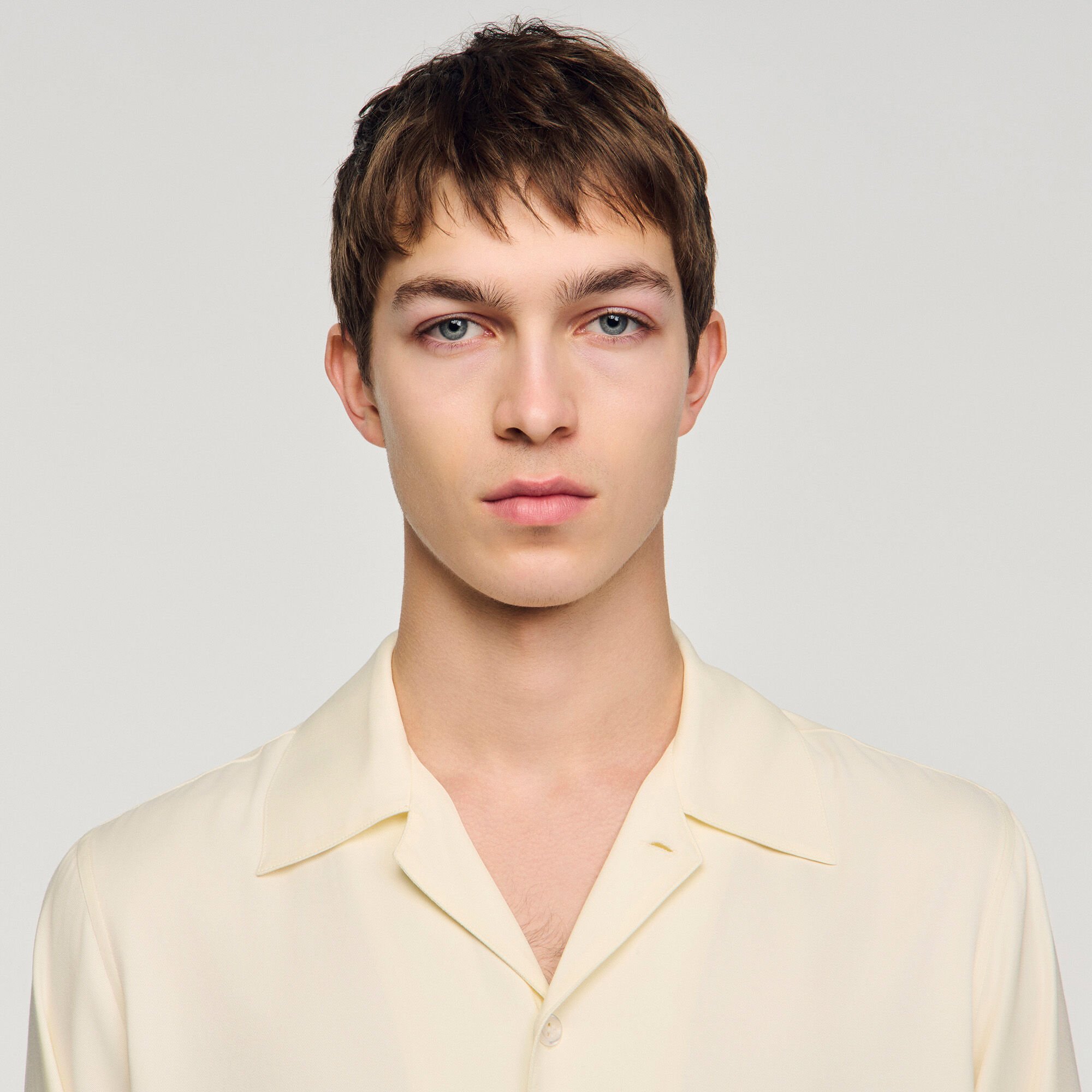 Flie&szlig;endes Hemd