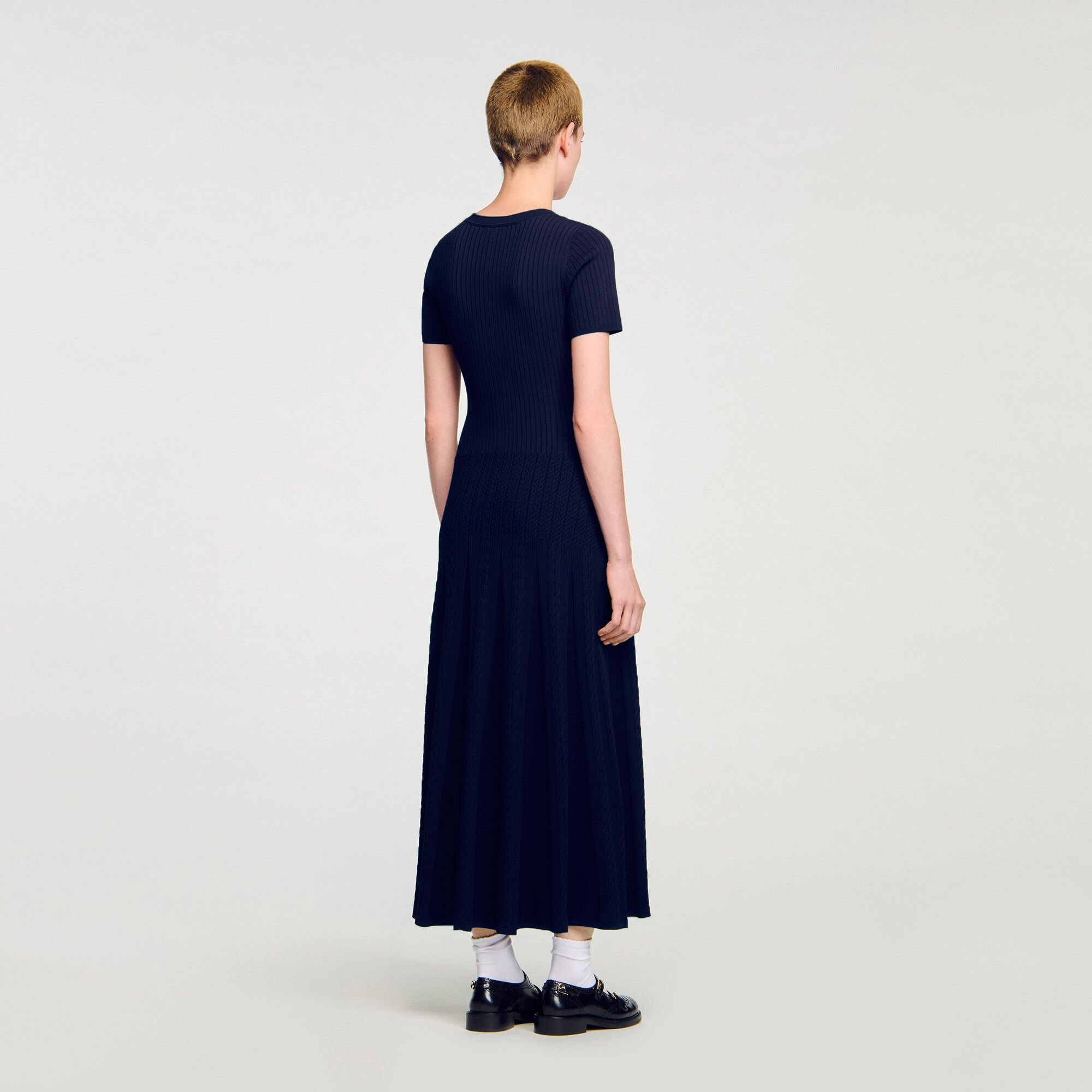 Langes Strickkleid