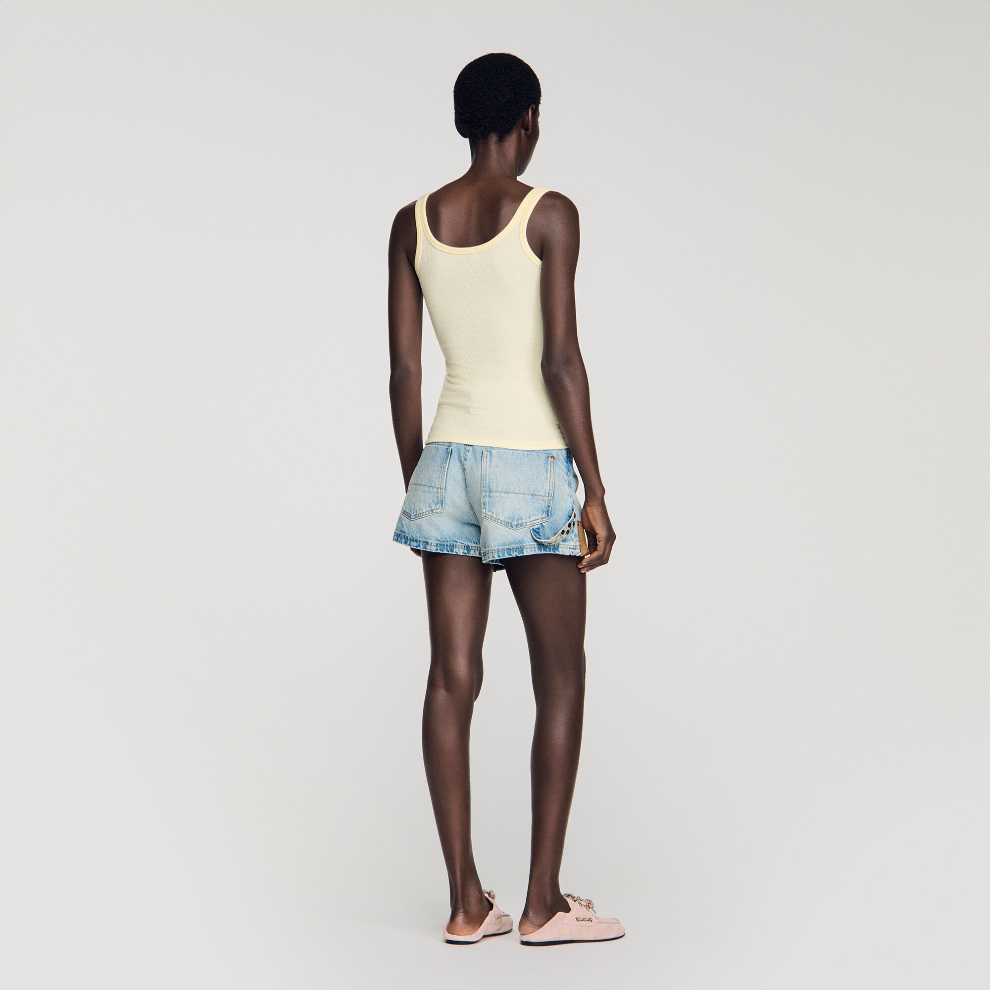 Tr&auml;gertop aus Rippstrick