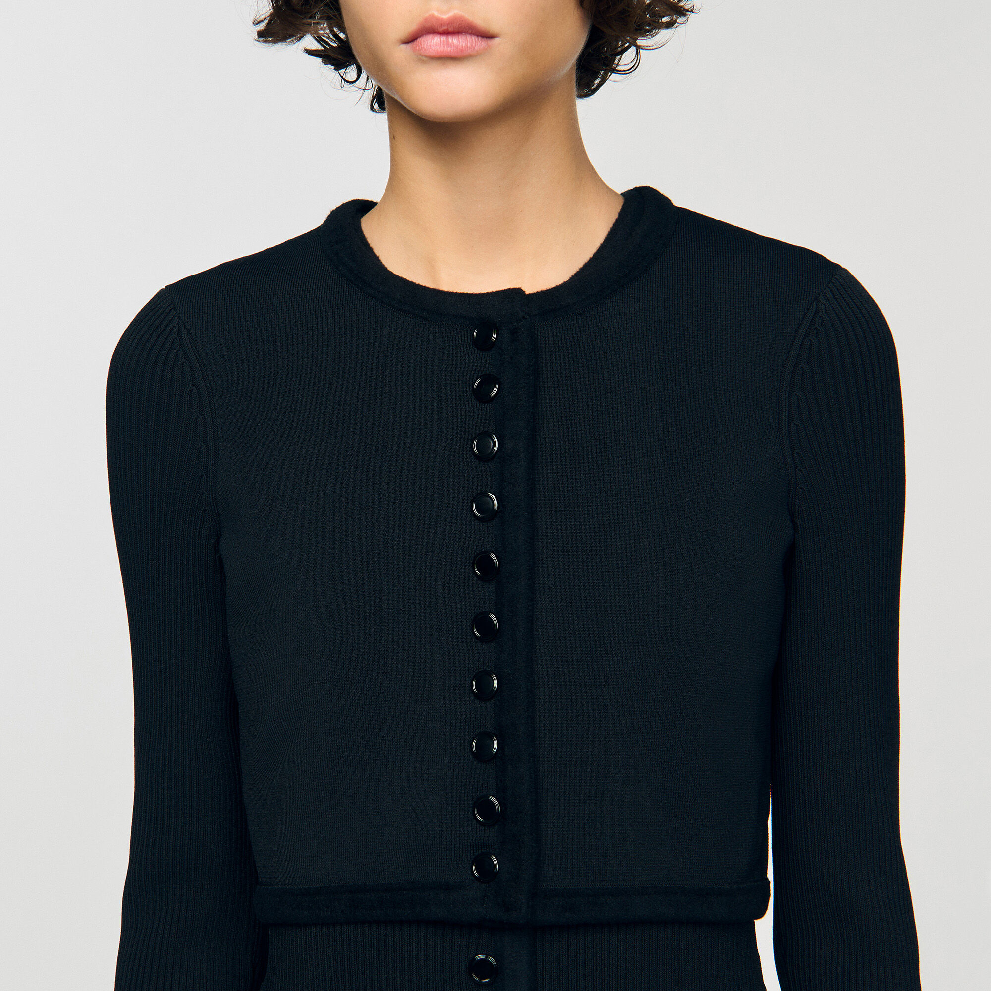 Kurzer Cardigan