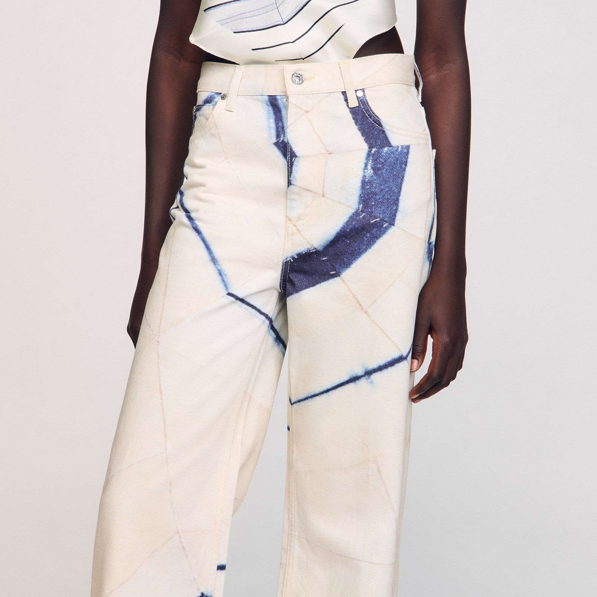 Jeans mit Streifenprint