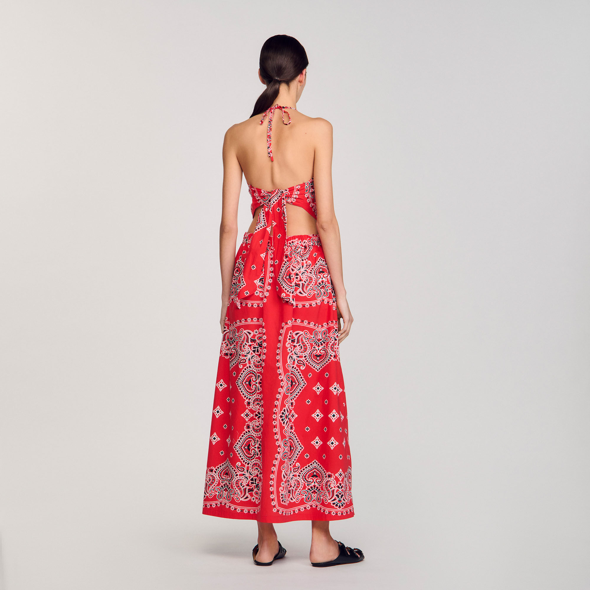 Langes Kleid mit Bandana-Muster