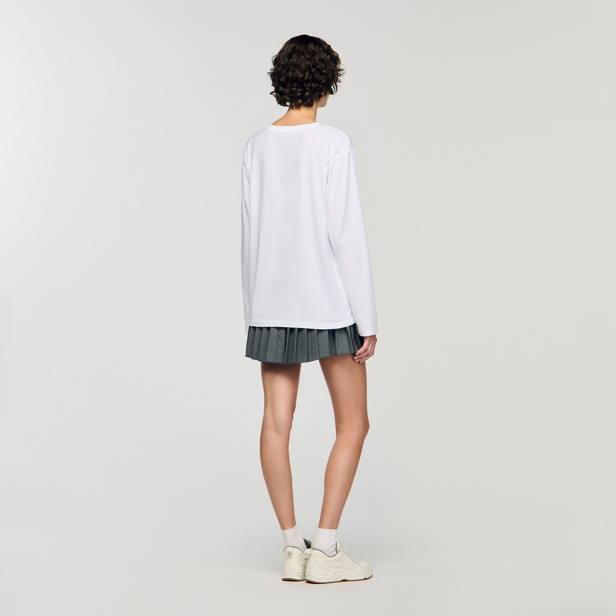 T-Shirt mit Stickerei
