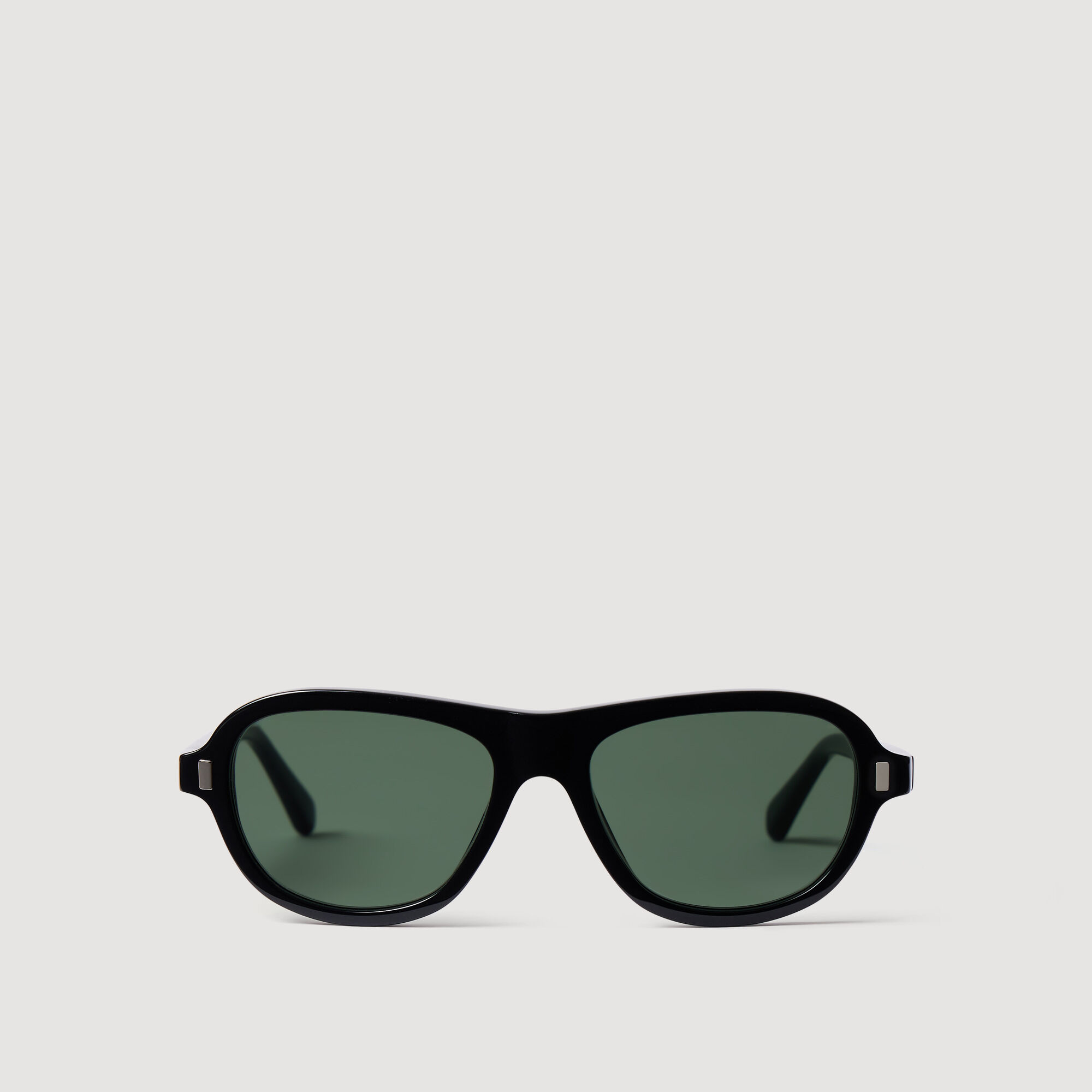 Sonnenbrille im Maskenstil