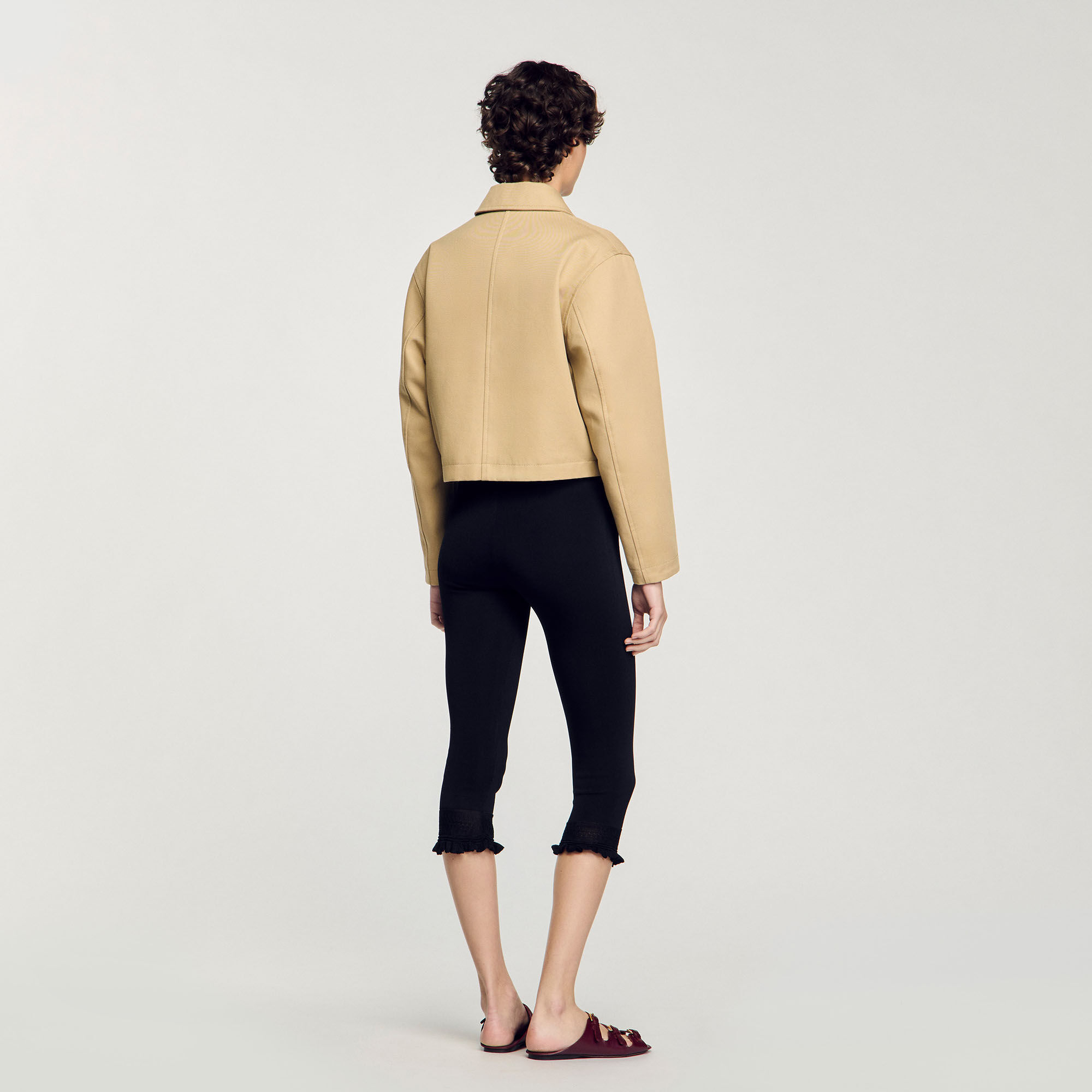 Kurzer Blouson mit Strass-Details