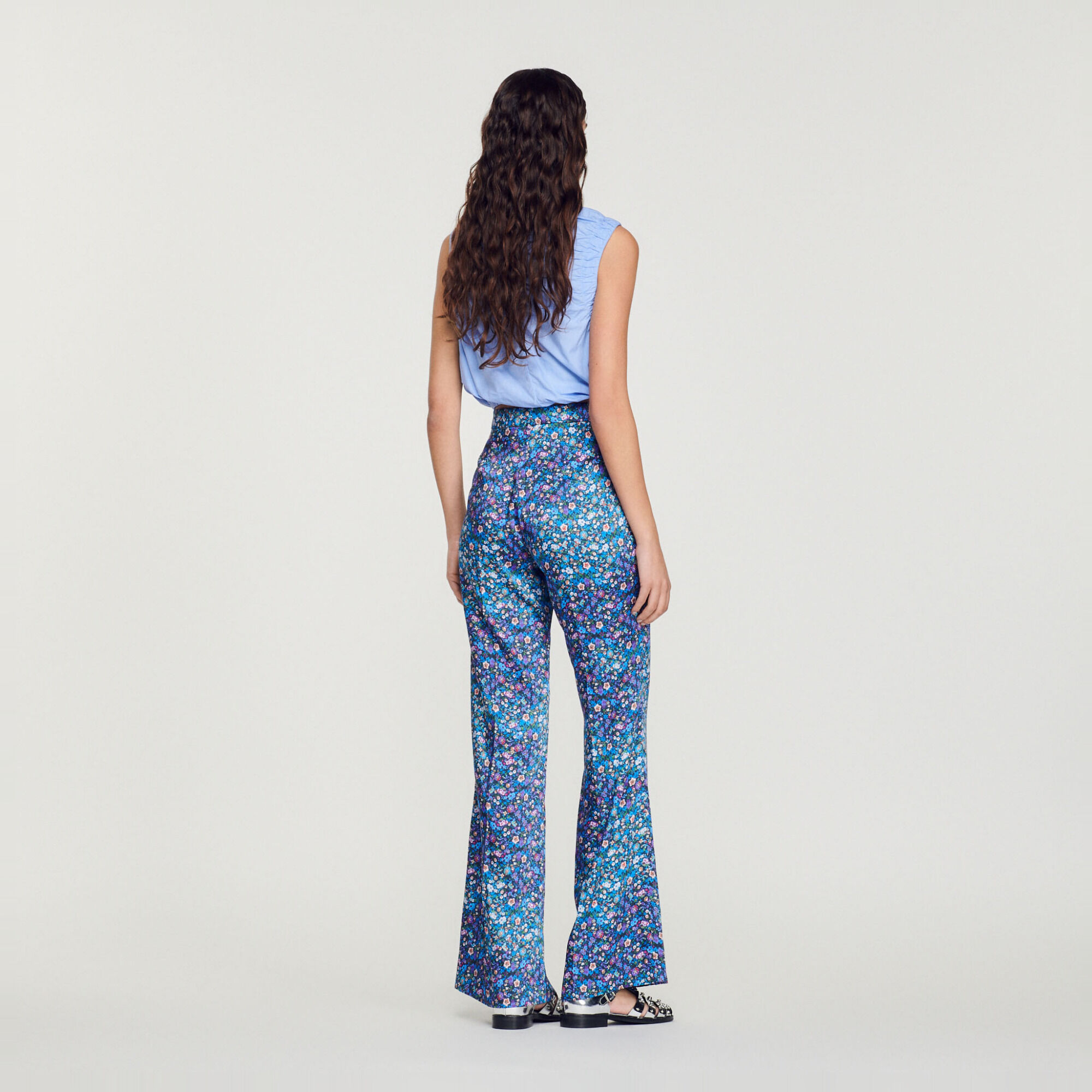 Hose aus Seide mit Blumenprint
