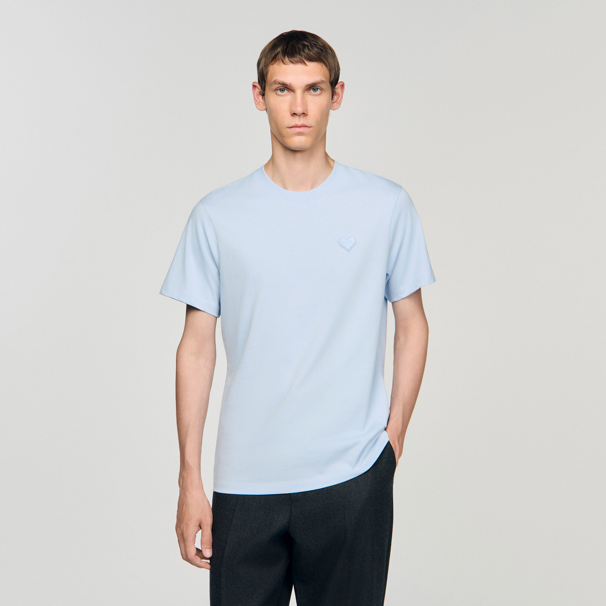 T-Shirt mit Herz-Patch