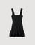 Kurzes Strickkleid mit Volant