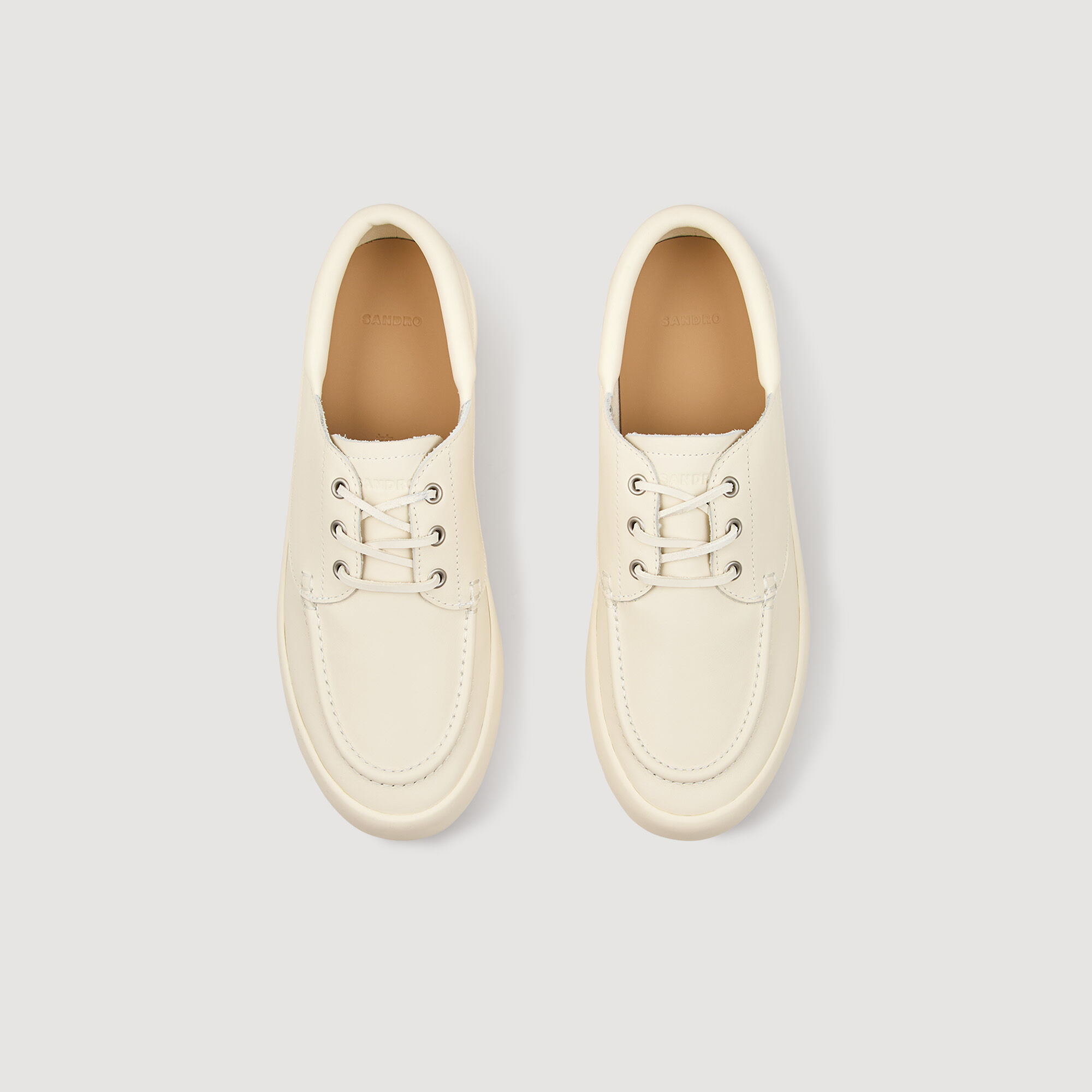 Segelschuhe aus Leder