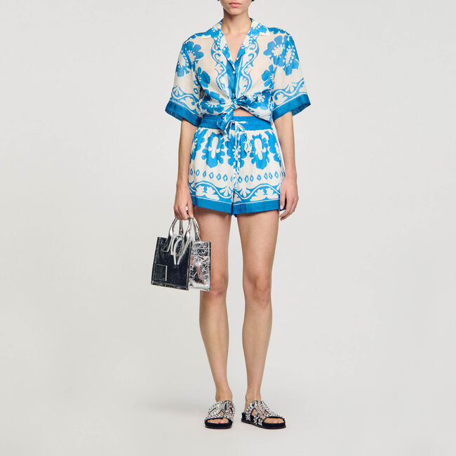 Weite Shorts mit Print