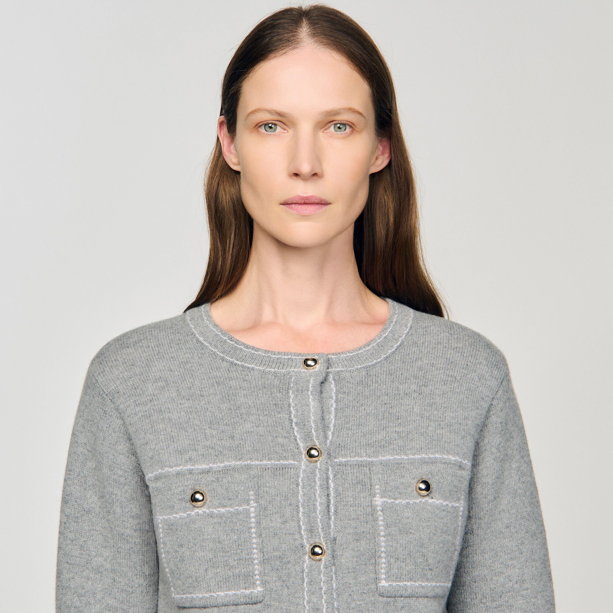 Cardigan mit Kontrastnähten