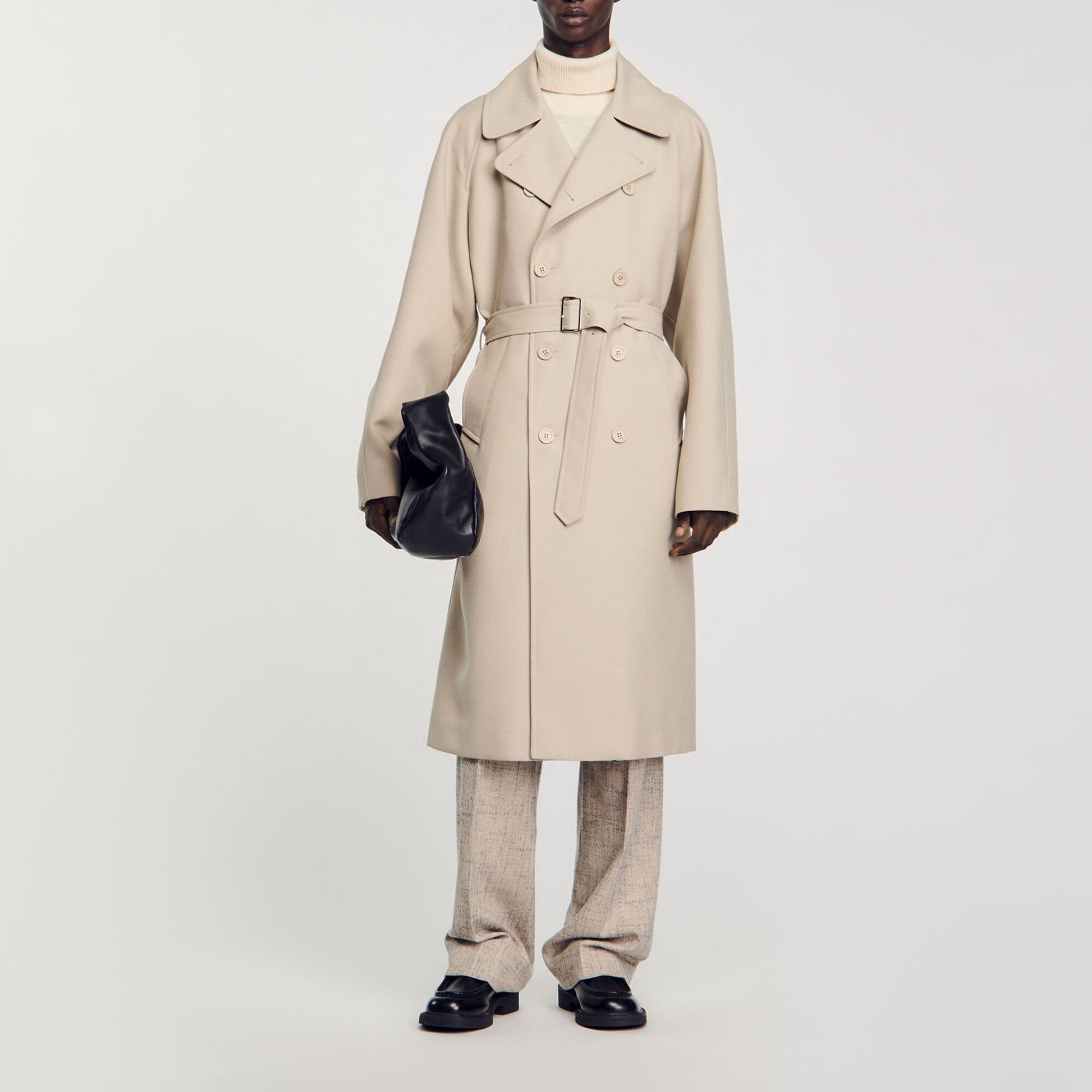Langer Trenchcoat