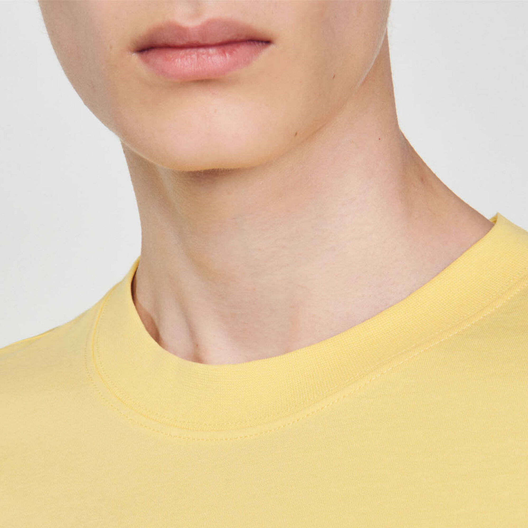 Kurzärmeliges T-Shirt