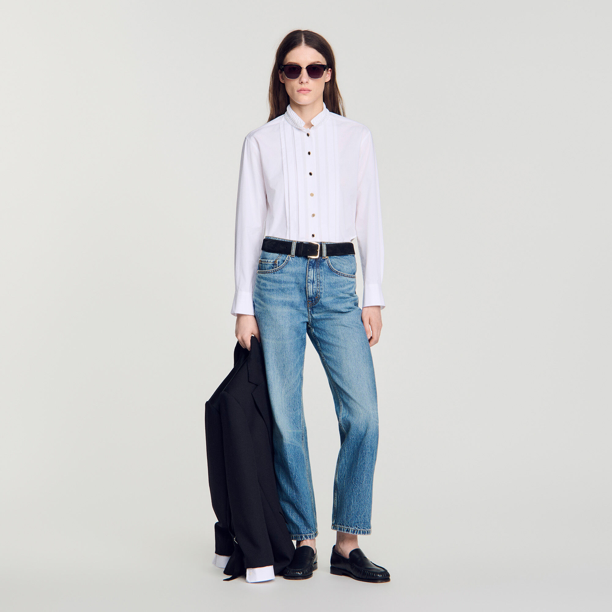 Faltenbluse mit Origami-Kragen