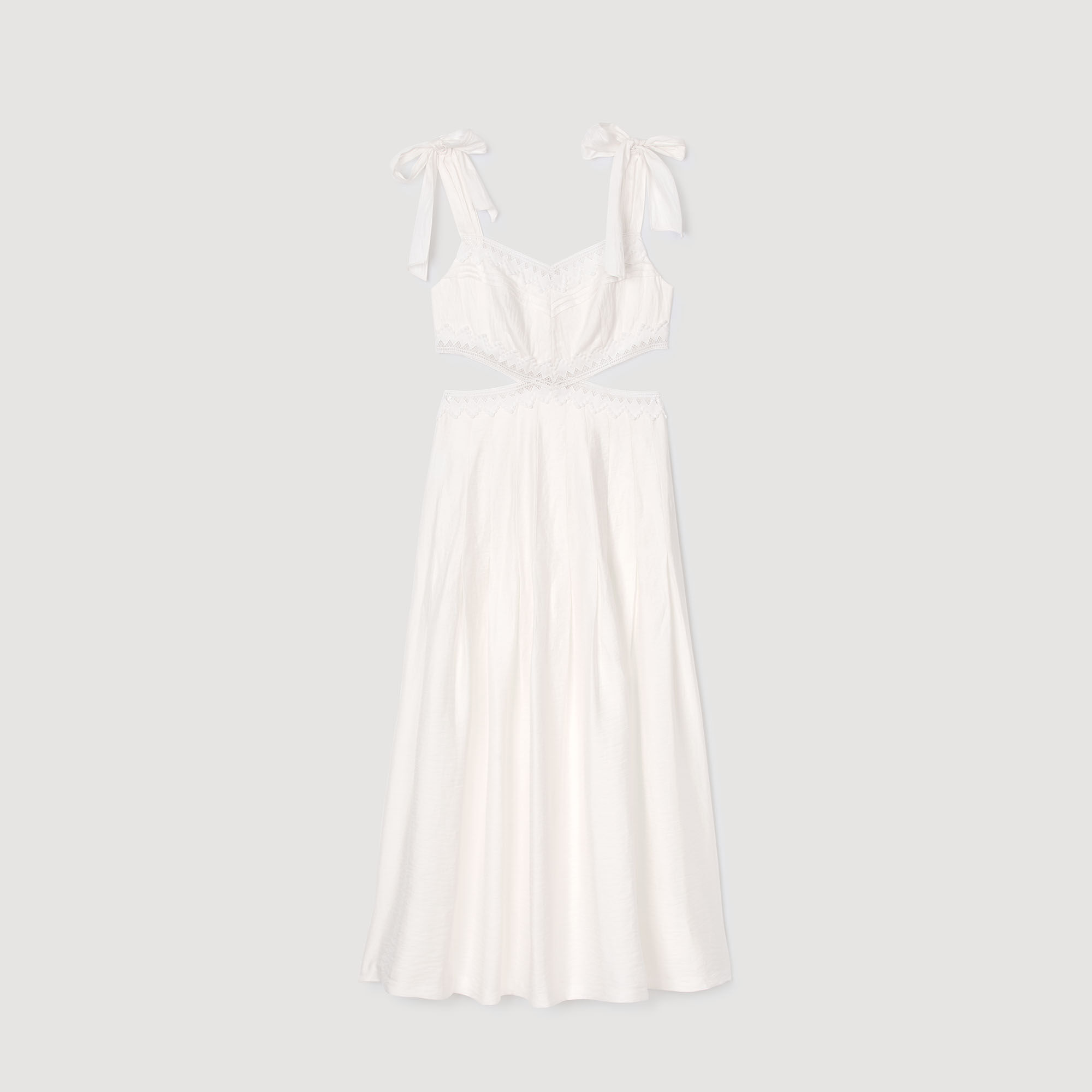 Langes Kleid mit Spitzenbesatz