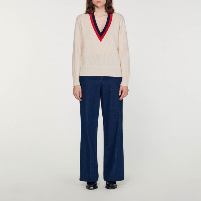 Pullover aus Kabelstrick