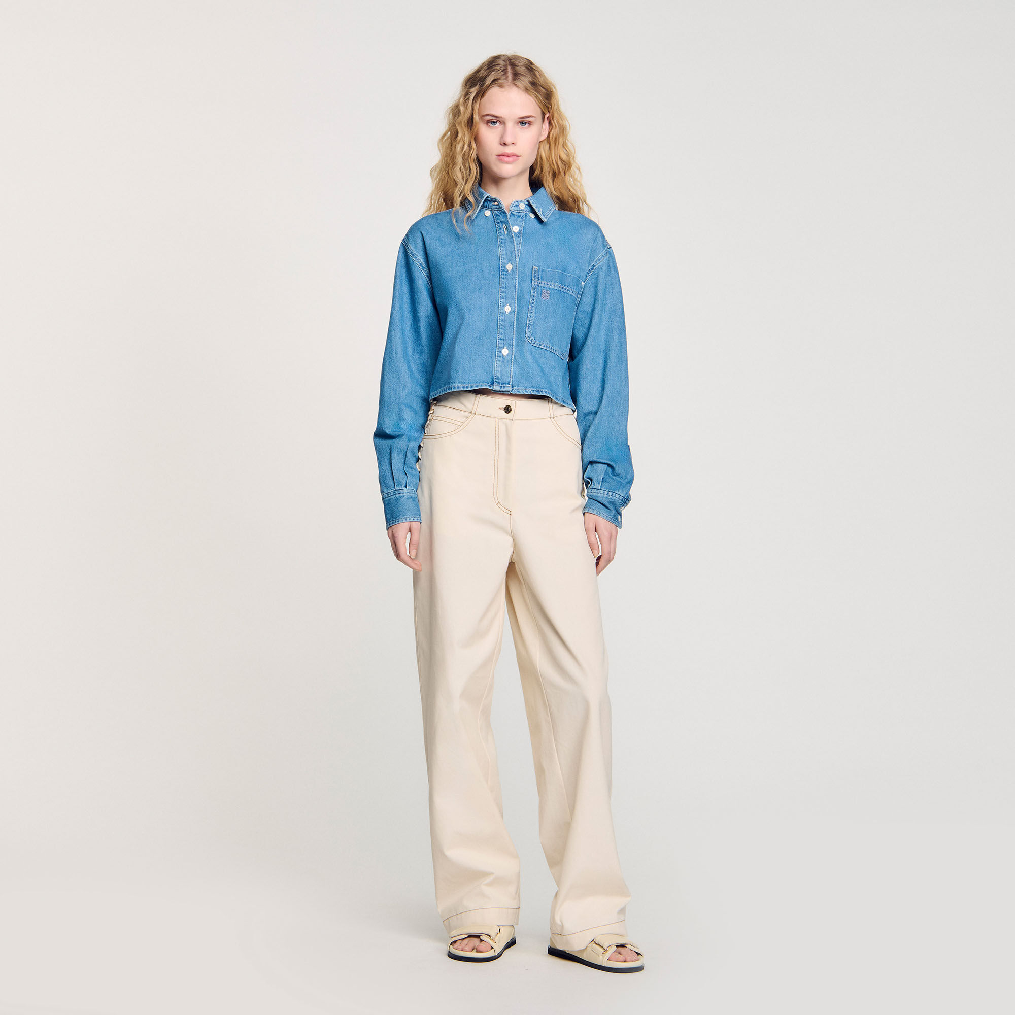 Jeans mit Schnürbändern