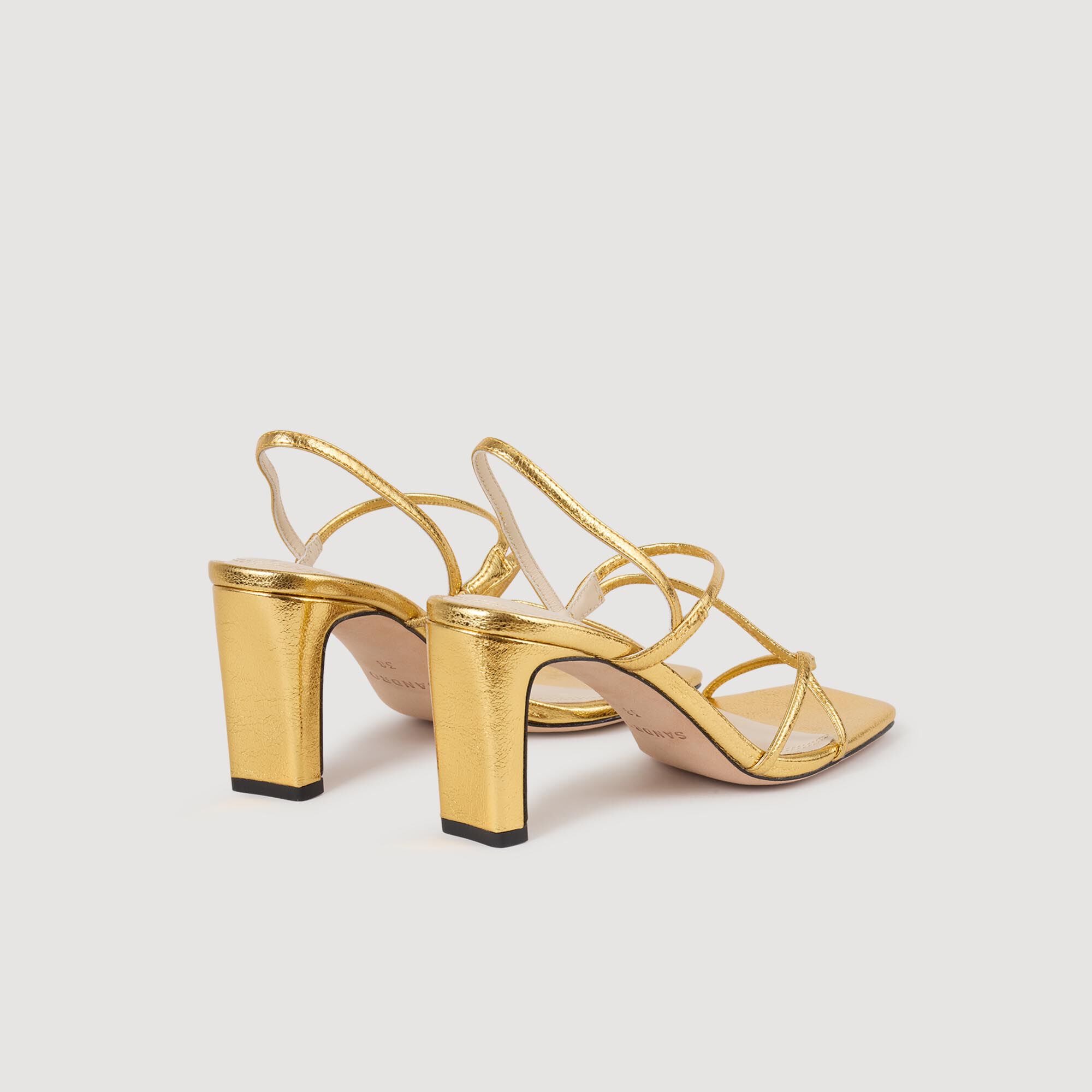 Sandalen aus geprägtem Leder