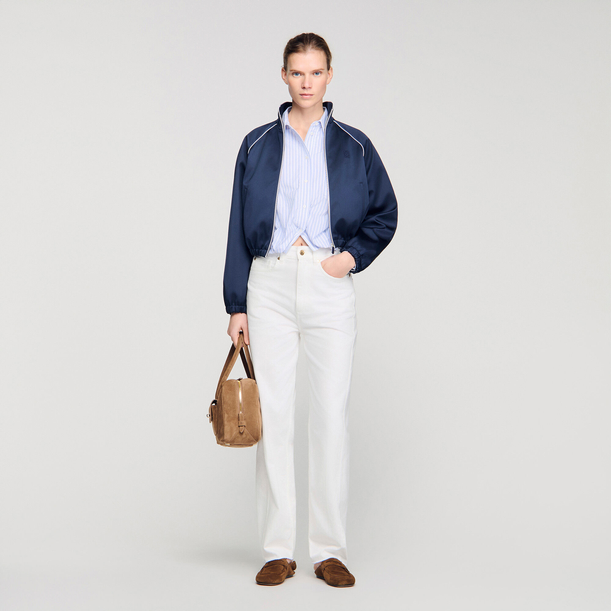 Kurze gestreifte Hemdbluse