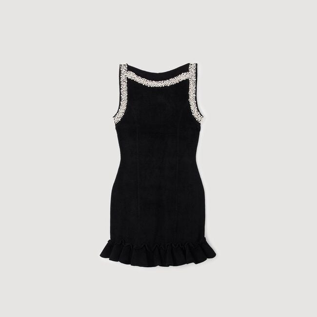 Kurzes Kleid mit Perlenverzierung