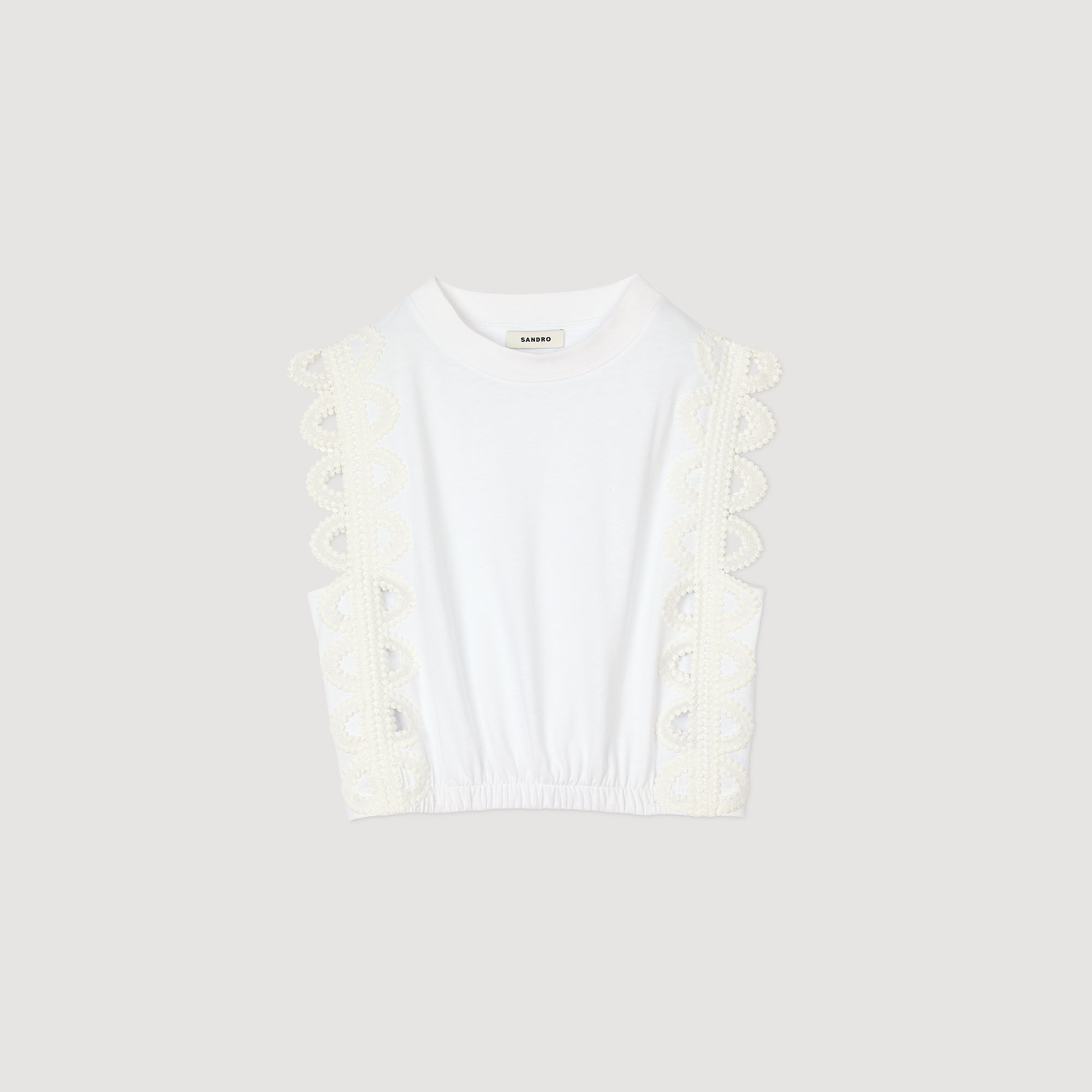 Kurzes T-Shirt mit Spitzendetails