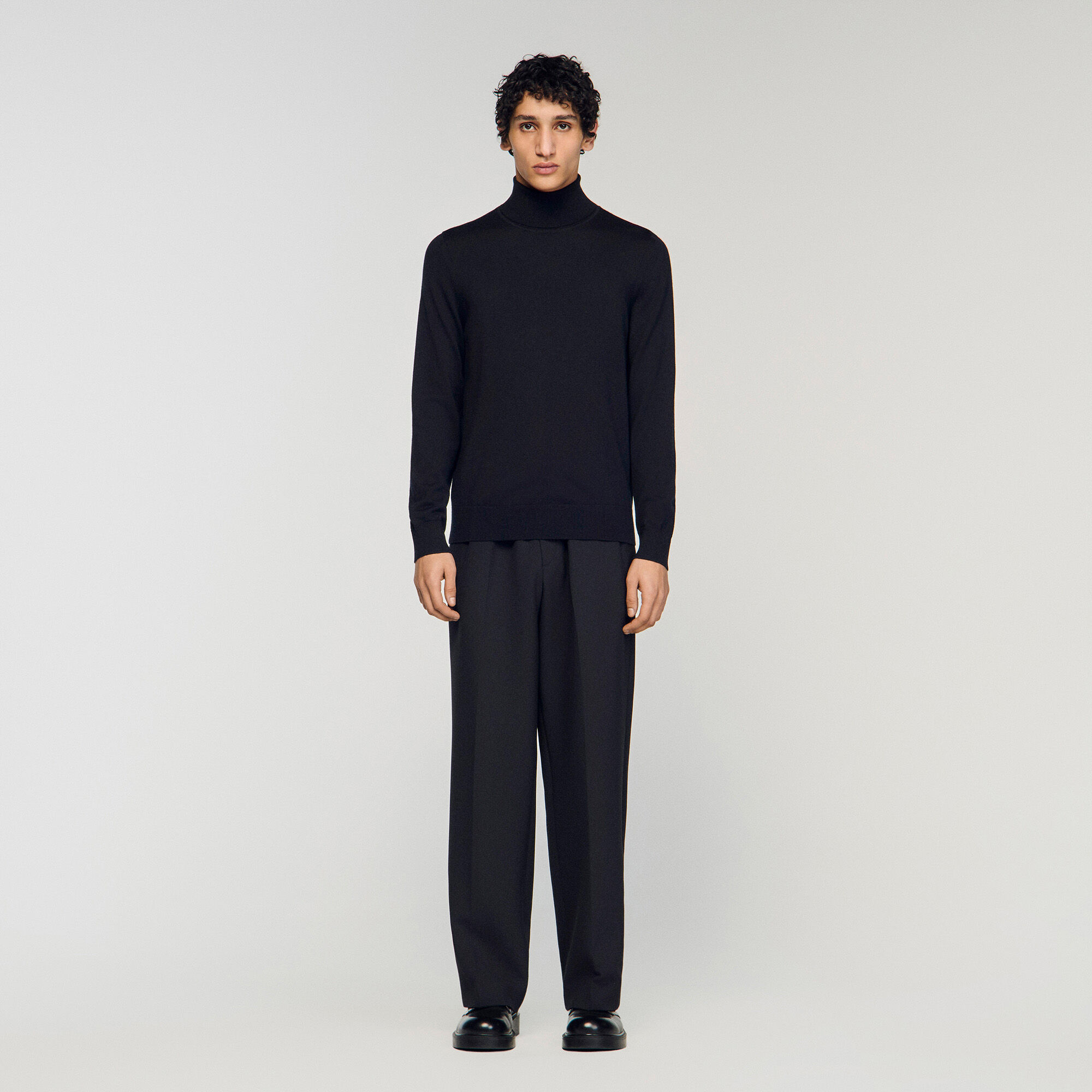 Rollkragenpullover aus Wolle