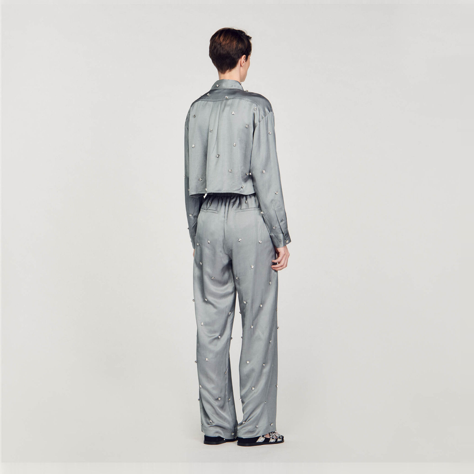 Satinhemd mit Strass-Verzierung