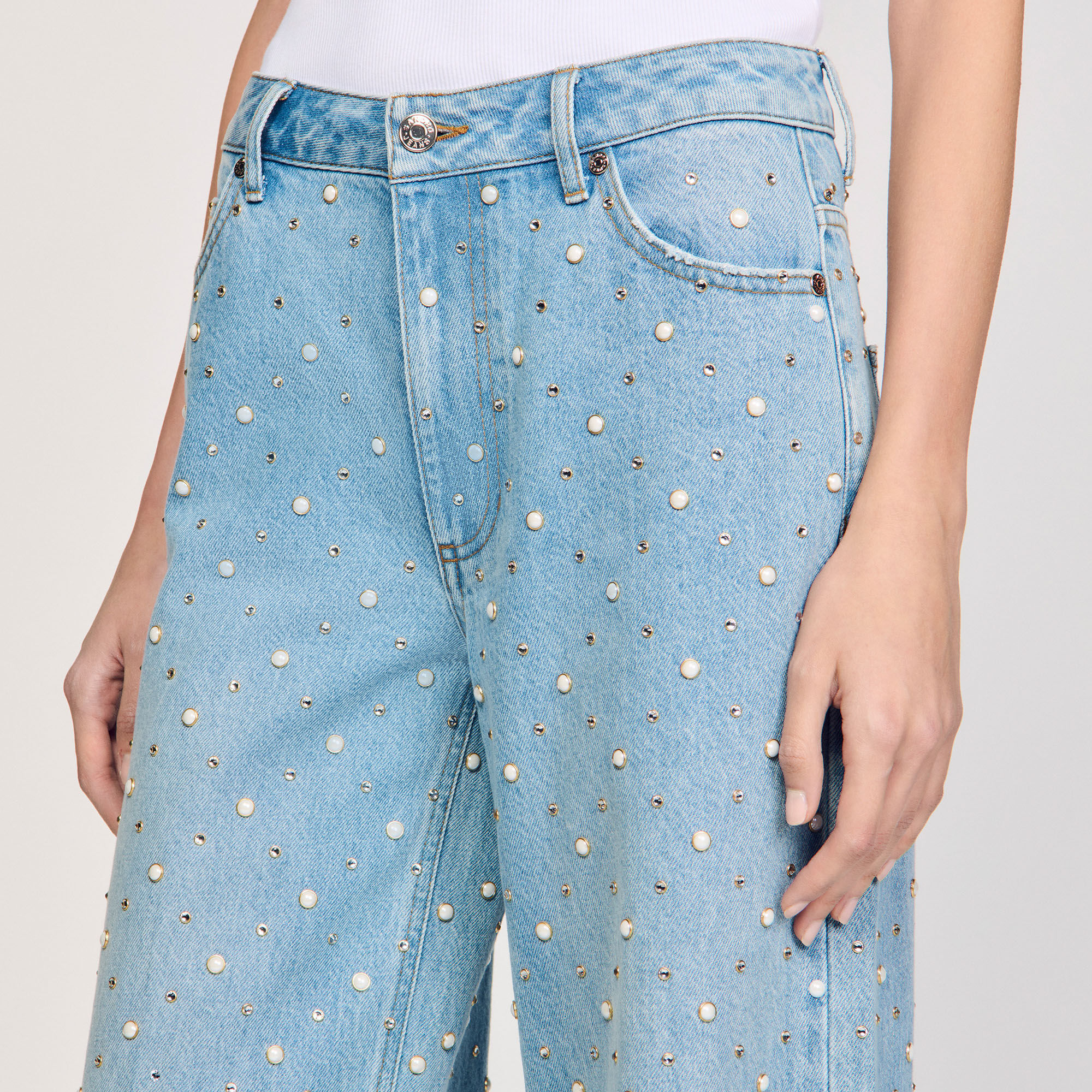 Jeansjacke mit Strass und Perlen