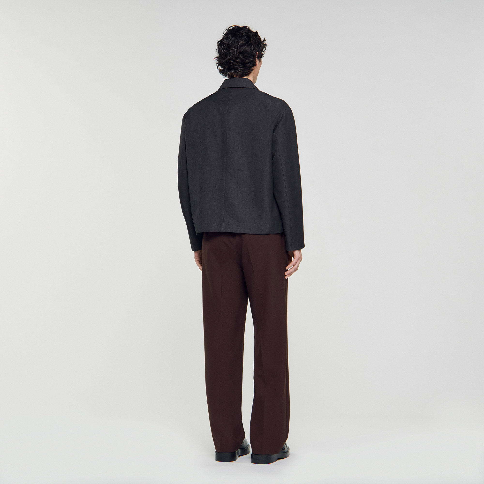 Jacke aus technischem Material Jacke aus technischem Material