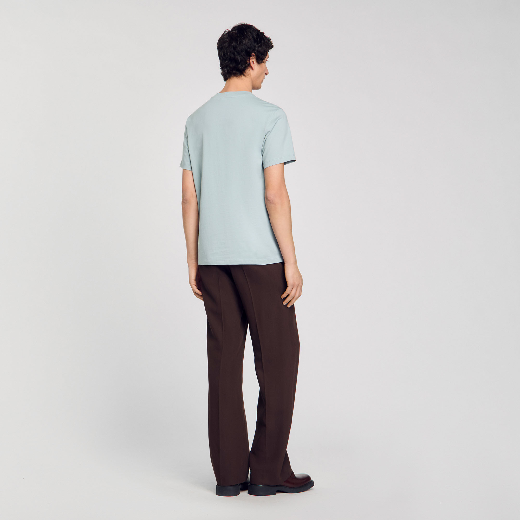 T-Shirt mit Blumendetail