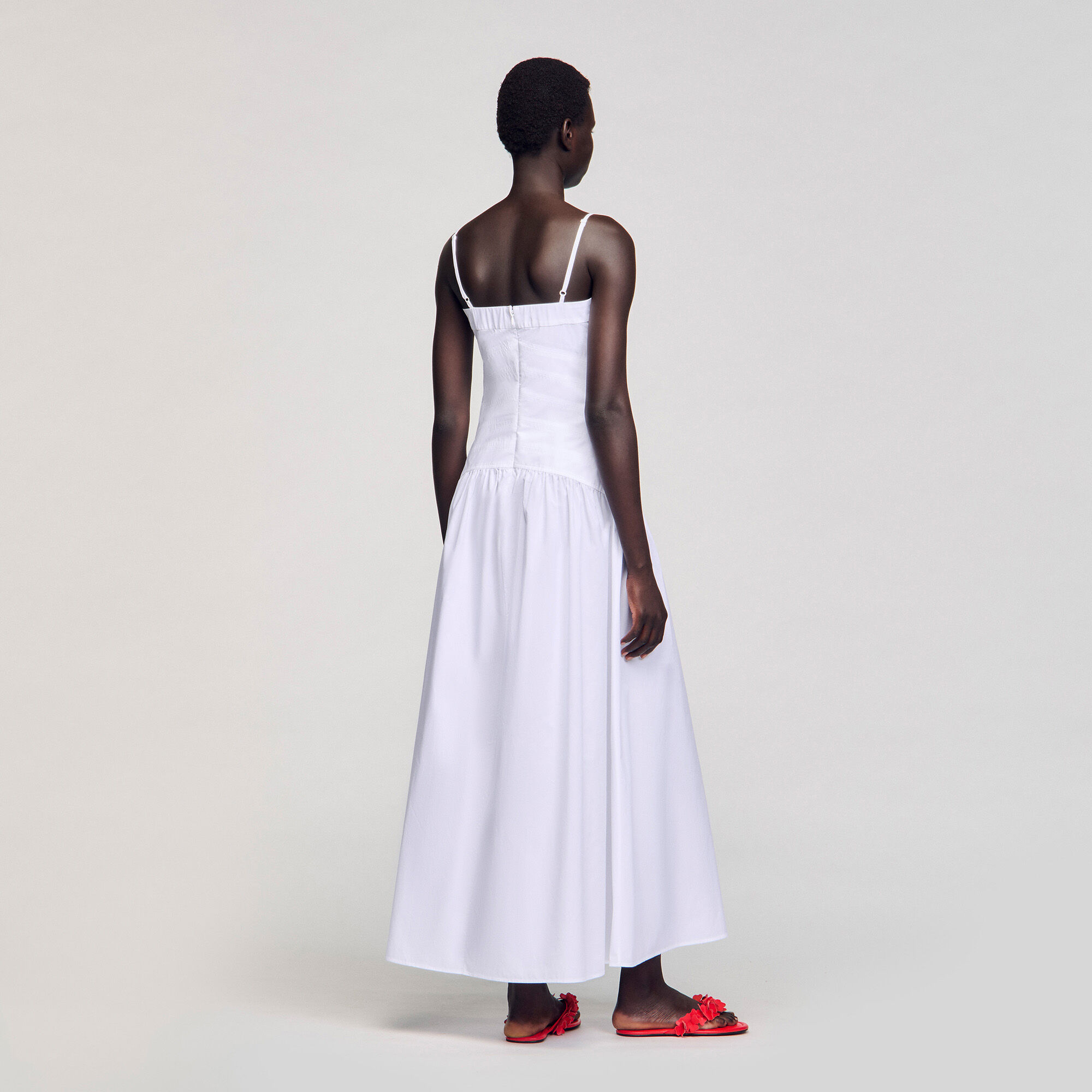 Langes Kleid mit drapiertem Bustier