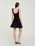 Kurzes Kleid aus Materialmix