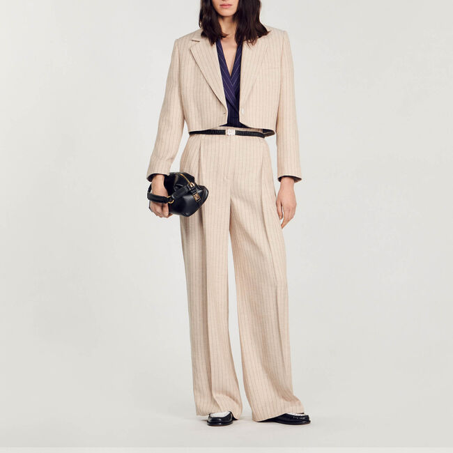 Kurze Jacke mit Streifen