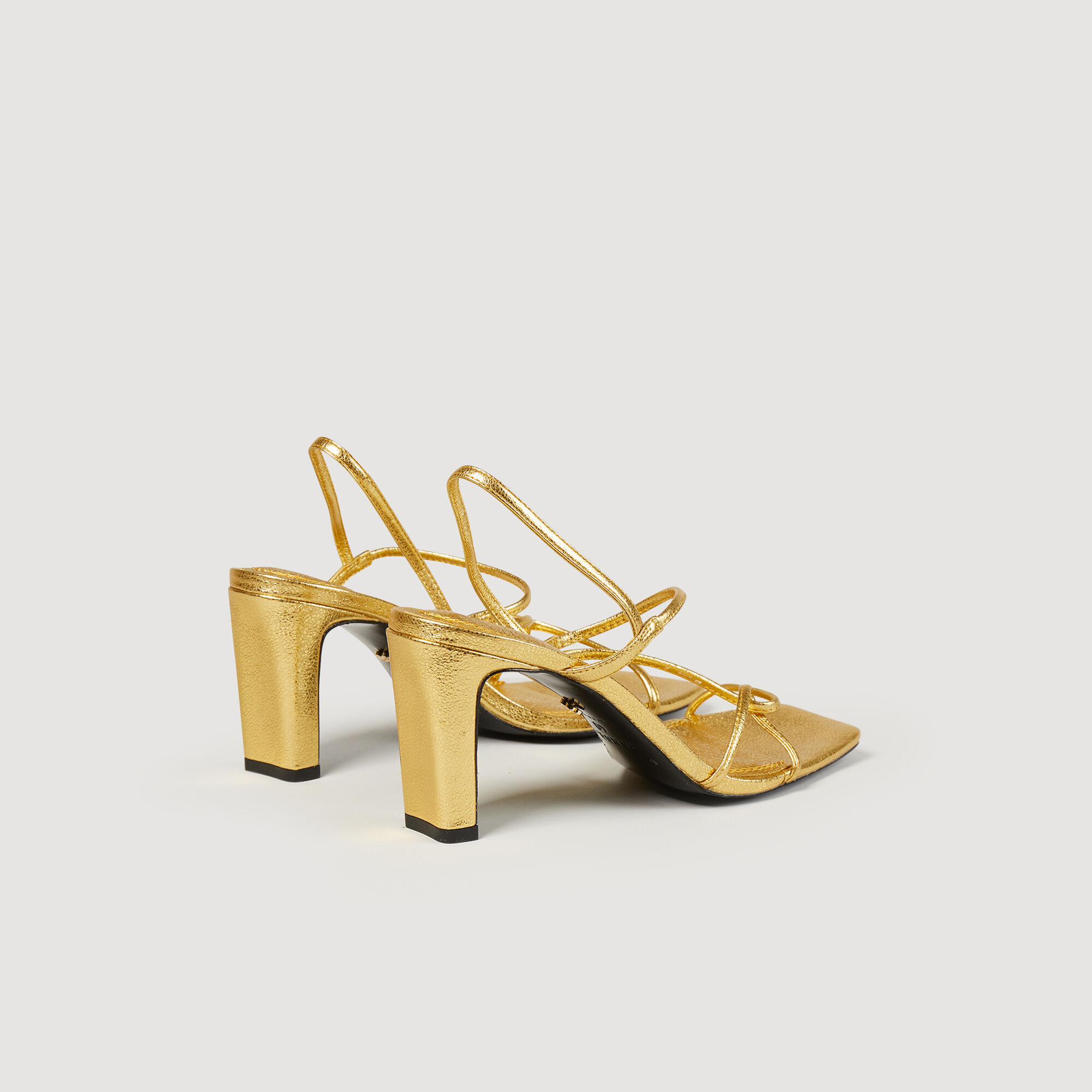Sandalen aus geprägtem Leder