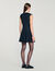 Kurzes Anzugkleid mit Strass
