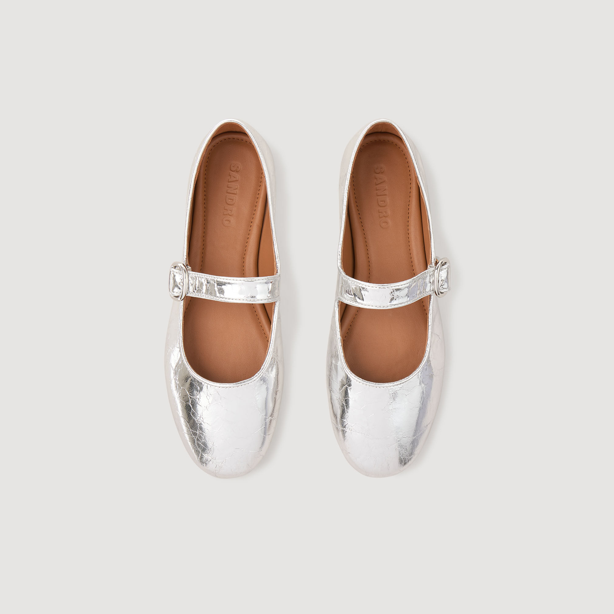 Ballerinas aus Lackleder