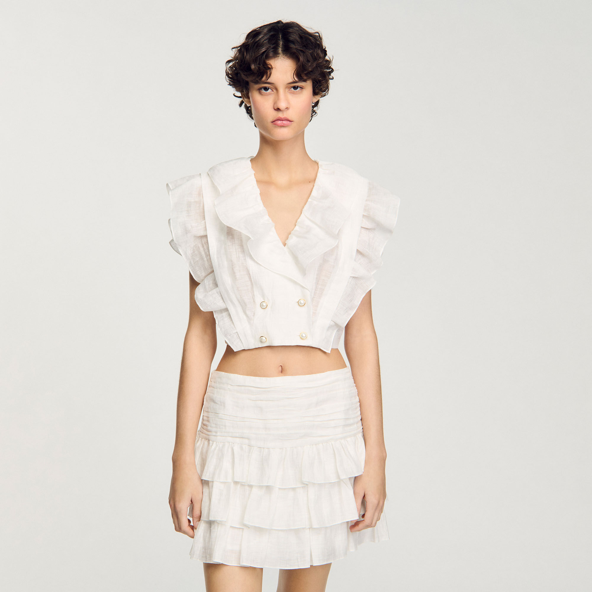 Kurzes Top mit Volants