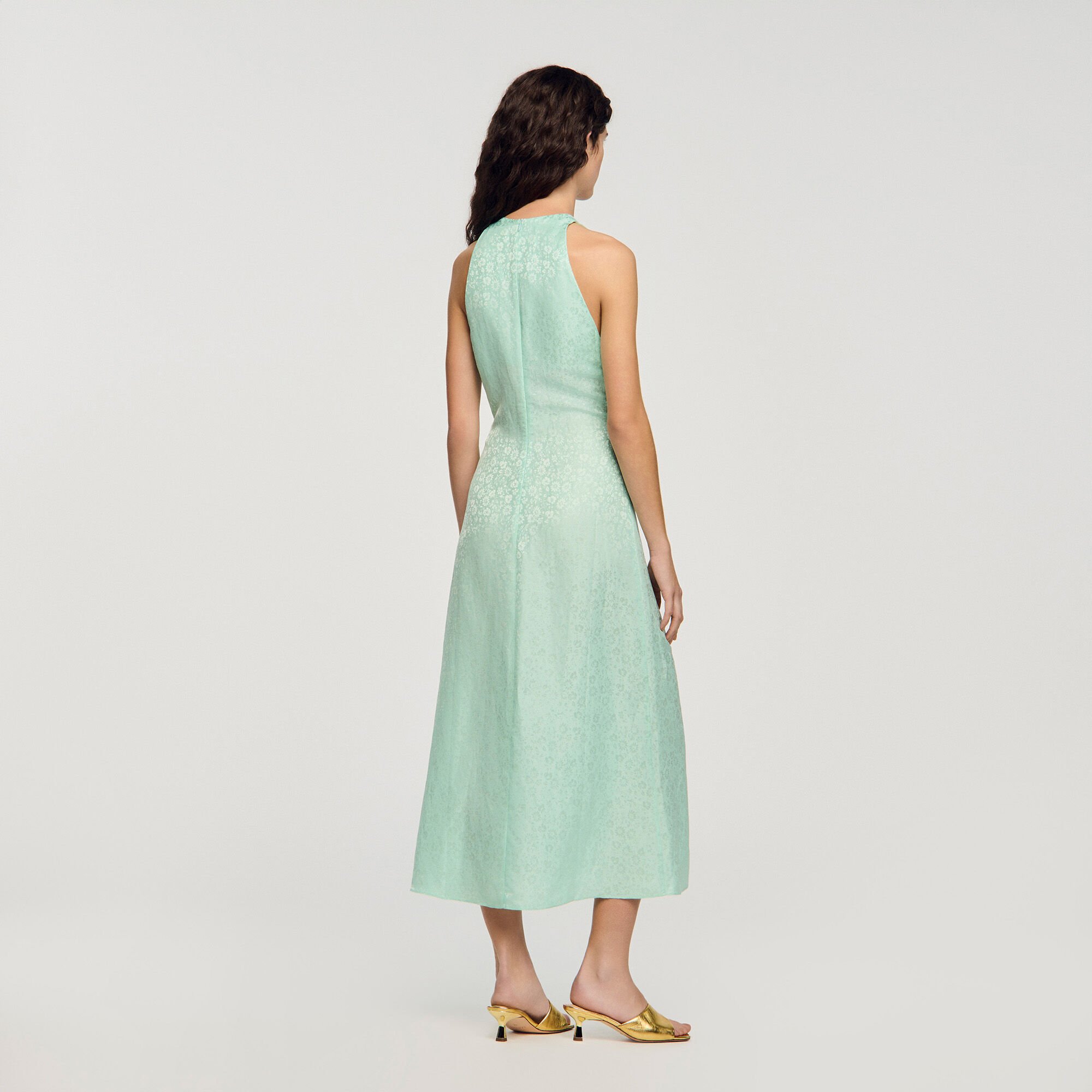 Langes Blumenkleid mit V-Ausschnitt